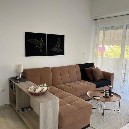 Holiday Apartment Glyfada Atene Esterno foto