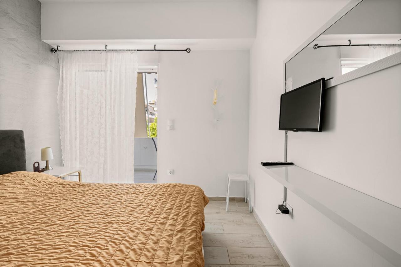 Holiday Apartment Glyfada Atene Esterno foto