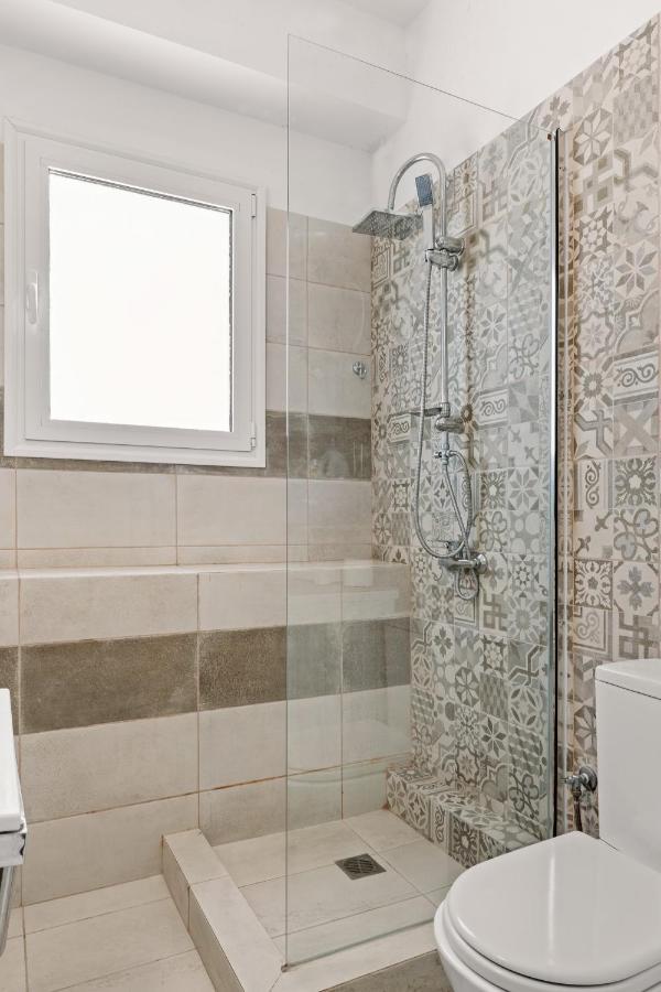 Holiday Apartment Glyfada Atene Esterno foto