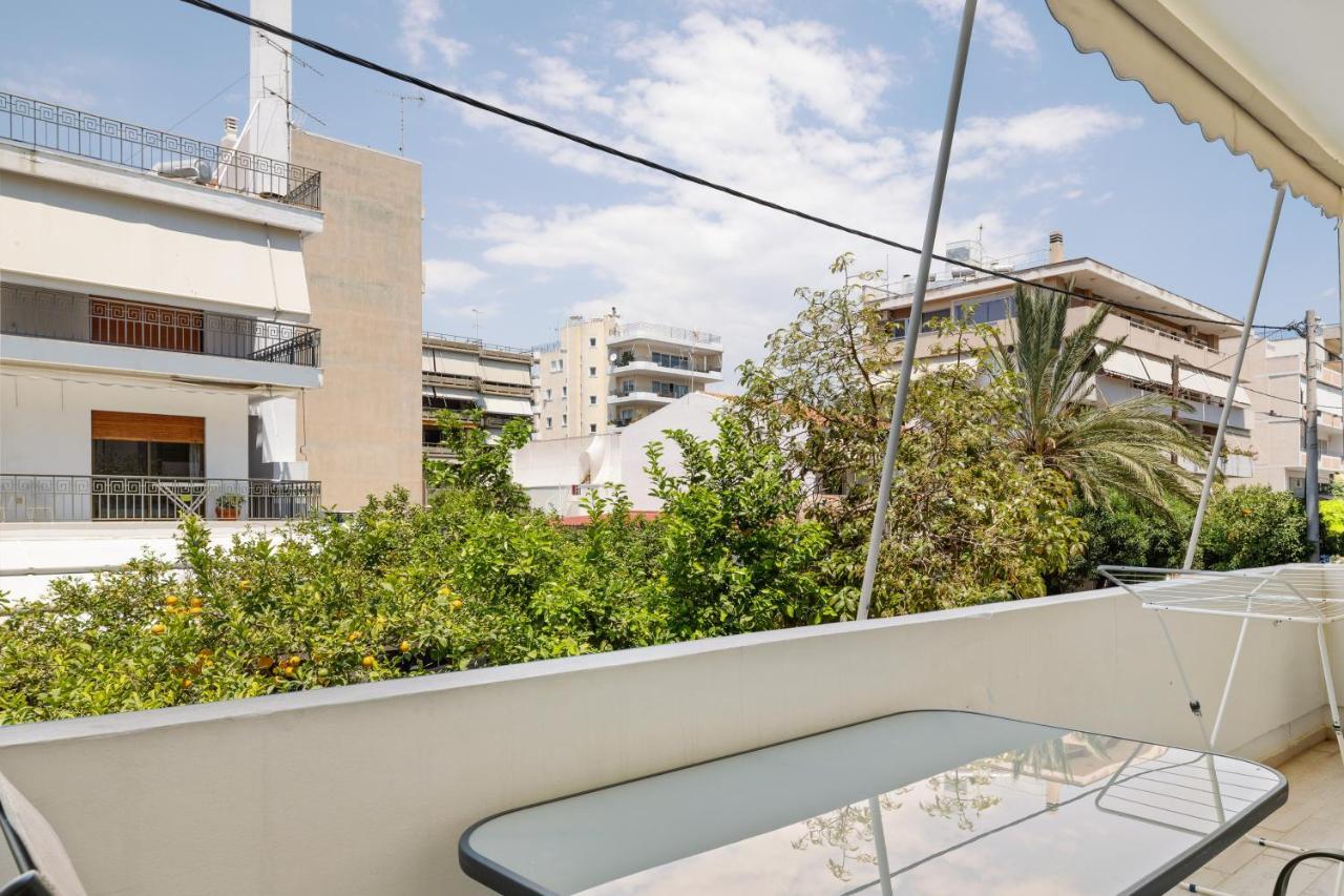Holiday Apartment Glyfada Atene Esterno foto